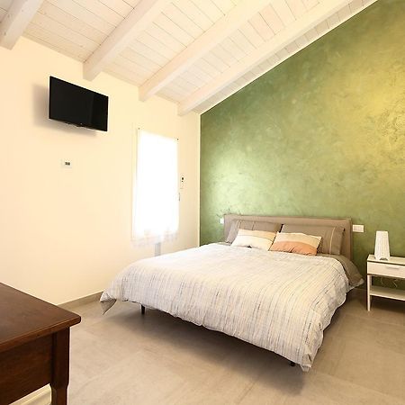 Bed And Breakfast Elmira Modena Ngoại thất bức ảnh